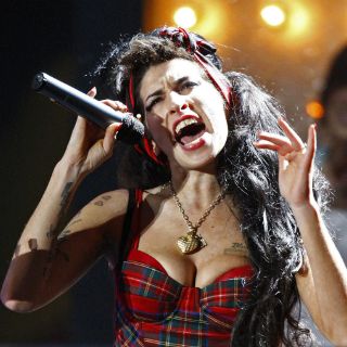 Amy Winehouse es recordada con exposición