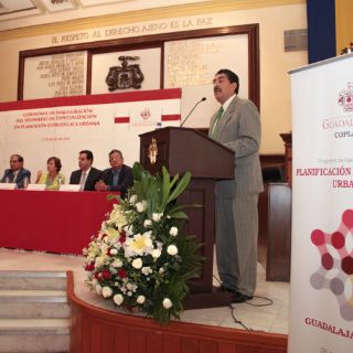 En Guadalajara, o nos renovamos o morimos: Ramiro