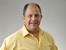 Solís resultó ganador por apenas un 0.31 por ciento más que su contendor, Juan Carlos Mendoza. ESPECIAL /