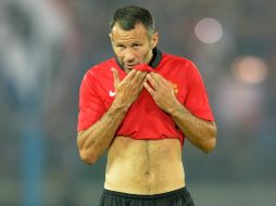 Ryan Giggs lamenta una de las fallas de su equipo durante el juego. AP /