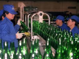 Los extranjeros presentarían un diploma que avale su  formación para poder ingresar al país. ARCHIVO /