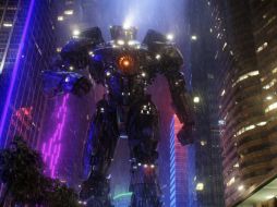 En México, ''Titanes del Pacífico'' se convirtió ya en la película más exitosa de Guillermo del Toro. ARCHIVO /