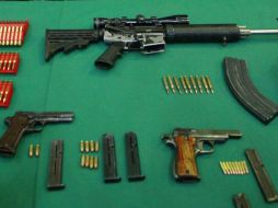 Las pistolas son las más reportadas como robadas, seguidas por rifles, armas cortas, revólveres, cargadores y silenciadores. ARCHIVO /