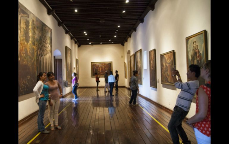 Aseguran que los custodios actuales en Jalisco están capacitados para vigilar, pero no para impedir una acción delictiva. ARCHIVO /