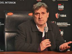 Gerardo 'Tata' Martino podría dirigir a los blaugranas hasta el tercer juego de pretemporada. EFE /