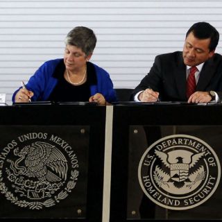 Cancelan mensaje Osorio-Napolitano