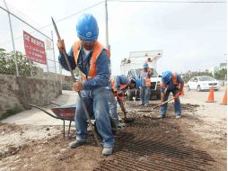 Previo al temporal el organismo realiza diversas cuadrillas para limpiar la red de drenaje de la ZMG.  /