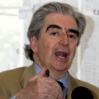 Tovar y de Teresa destaca labor diplomática en pro de la cultura