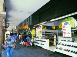 Las actividades secundarias (alimentos enlatados, ropa, accesorios) son las que más se incrementaron. ARCHIVO /