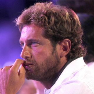 Operan a Gabriel Soto de emergencia