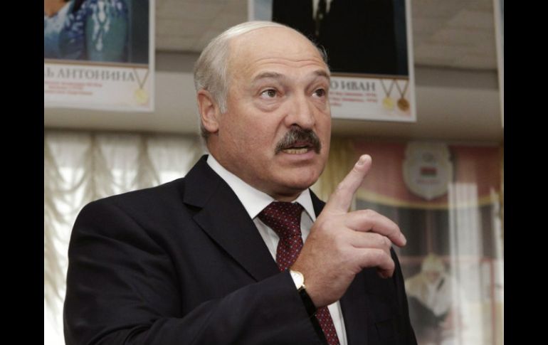 El dirigente de Bielorrusia reprueba la actitud de Snowden al enlistarse en sevicio secreto. ARCHIVO /