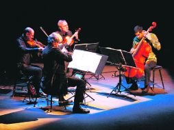 La formación del cuarteto ha variado en distintas ocasiones. En la imagen, una presentación en el Teatro Diana. ESPECIAL /