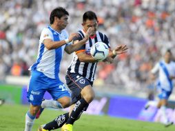 Puebla apostó por el contragolpe, mientras Monterrey buscó abrir el marcador, pero no lo logró. EFE /