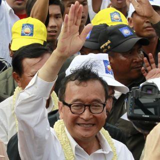 La oposición cambia versión sobre elecciones en Camboya