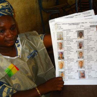 Inician las elecciones presidenciales en Malí con una fuerte vigilancia militar