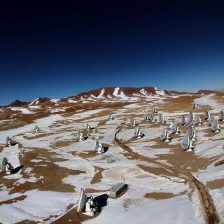 Engendro radiocontrolado bate récord mundial de fotografía en altura