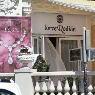 Roban millones de dólares en joyas en Cannes