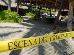 Peritos del estado se encuentran en el lugar de los hechos para iniciar con las averiguaciones correspondientes. ARCHIVO /