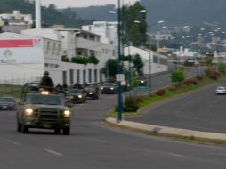 Militares acudieron al lugar de los hechos tras el ataque en el que fallecen dos miembros de la Semar. AGENCIA ESQUEMA  /