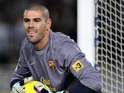 Víctor Valdés ha expresado su deseo de ir al futbol inglés o brasileño. ARCHIVO /