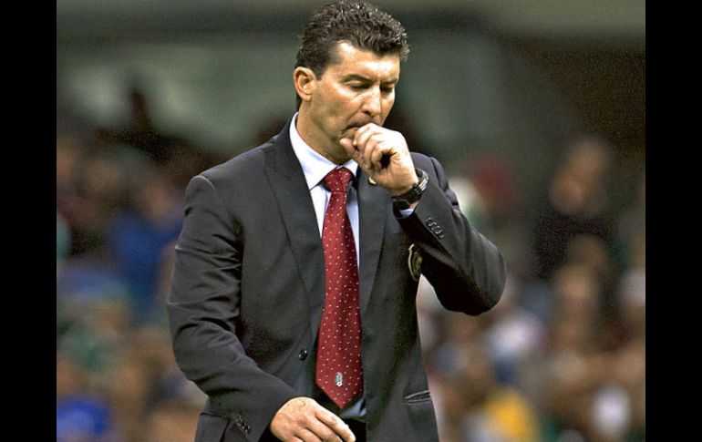 Luego de los malos resultados obtenidos, al parecer se ha tomado la decisión de que el ''Chepo'' no siga al frente del equipo. ARCHIVO /