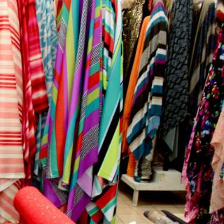 Buscan elevar competitividad de industria textil y del vestido