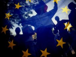 La confianza de consumidores y empresarios en la economía de la Unión Europea mejoró en julio. ARCHIVO /