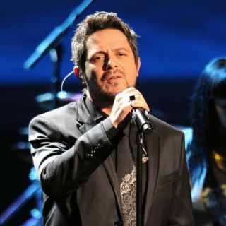 Alejandro Sanz es distinguido con el título Doctor Honoris Causa