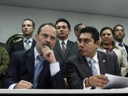 El presidente nacional del PAN, Gustavo Madero, y el coordinador de los senadores de Acción Nacional, Jorge Luis Preciado (d). NTX /