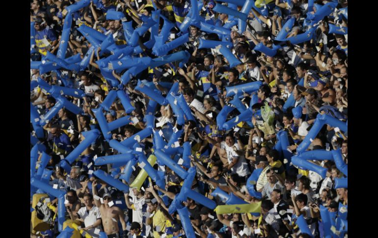 No habrá fanáticos visitantes en los estadios. AP /