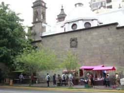 Indican que se arregló con la Secretaría General instalarse enfrente del Ex Convento del Carmen. ARCHIVO /