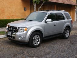 Ford tuvo que pagar la multa máxima que los reguladores de seguridad pueden imponer a un fabricante de autos. ARCHIVO /