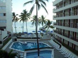 El delegado estatal de Profeco, Gerardo Gallegos recomienda no firmar contratos sin revisarlos. ARCHIVO /