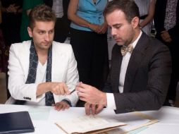 Las parejas del mismo podrán solicitar una visa estadounidense sin temor a ser discriminados por sus preferencias. ARCHIVO /