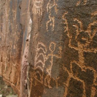 Encuentran destruidos grabados rupestres en Marruecos