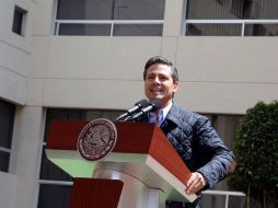 El Presidente Peña Nieto difunde un mensaje a través de su cuenta en Twitter luego de su operación para extirparle un nódulo tiroideo. ESPECIAL /