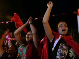 Simpatizantes del gobierno en Túnez coparon las calles de la capital de este país africano. ARCHIVO /