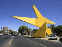 En 1990 muere el pintor y escultor mexicano, de origen alemán, Mathias Goeritz. ARCHIVO /