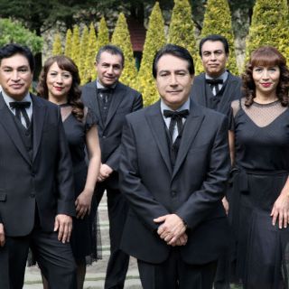 Ángeles Azules seducen con ritmo en Plaza Condesa