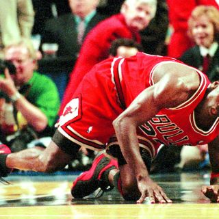 Acta de nacimiento de Jordan es subastada