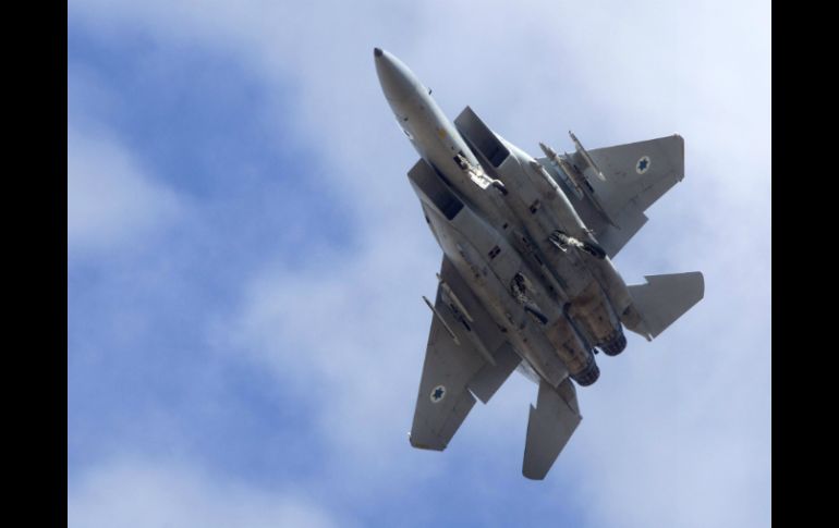 Corea del Sur busca reforzar sus Fuerzas Armadas con aviones que les permitan evadir el sistema de radares de Norcorea. ARCHIVO /