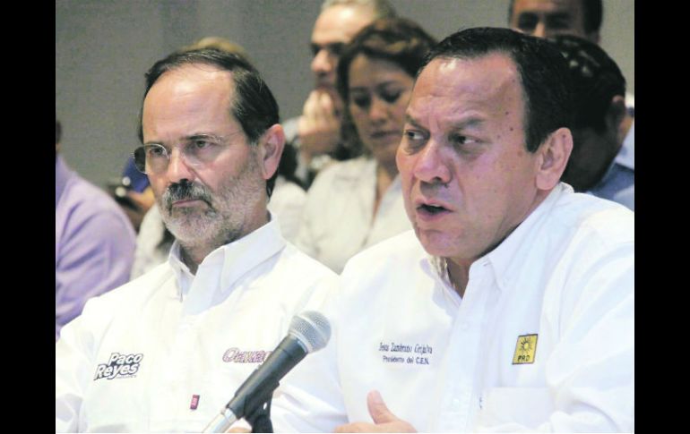 Gustavo Madero y Jesús Zambrano están de acuerdo en temas de la reforma política, pero se enfrentan en la energética. NTX /