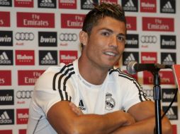 Cristiano Ronaldo continúa en 'pleito' con Mou a pesar de la salida de éste último. EFE /