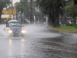 La entrada de humedad de ambos océanos mantendrá el potencial de las precipitaciones. ARCHIVO /