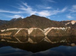 A este punto, las presas de Jalisco almacenan mil 287.386 millones de metros cúbicos de agua. ARCHIVO /
