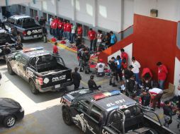 El viernes la Policía de Guadalajara realizó un operativo para detectar aparatos celulares presuntamente robados. ARCHIVO /