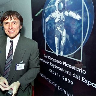 Exastronauta costarricense arranca documental sobre motor de plasma