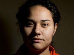 María Peniche, una de las detenidas, dijo que se sentía atrapada entre las paredes de la celda en el Centro de Detenciones. ARCHIVO /