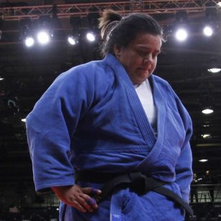 Vanessa Zambotti es hospitalizada por dengue