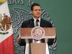 Enrique Peña Nieto asegura que la reforma impulsará el desarrollo del país. ARCHIVO /